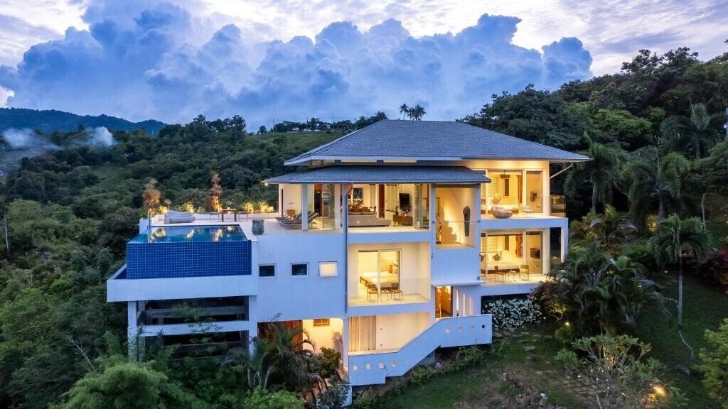 Отель Baan Kuno 4*