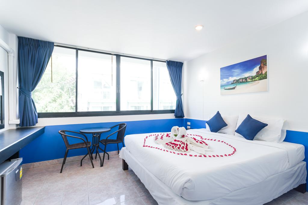 Готель Chaweng Skybar Hotel 3*