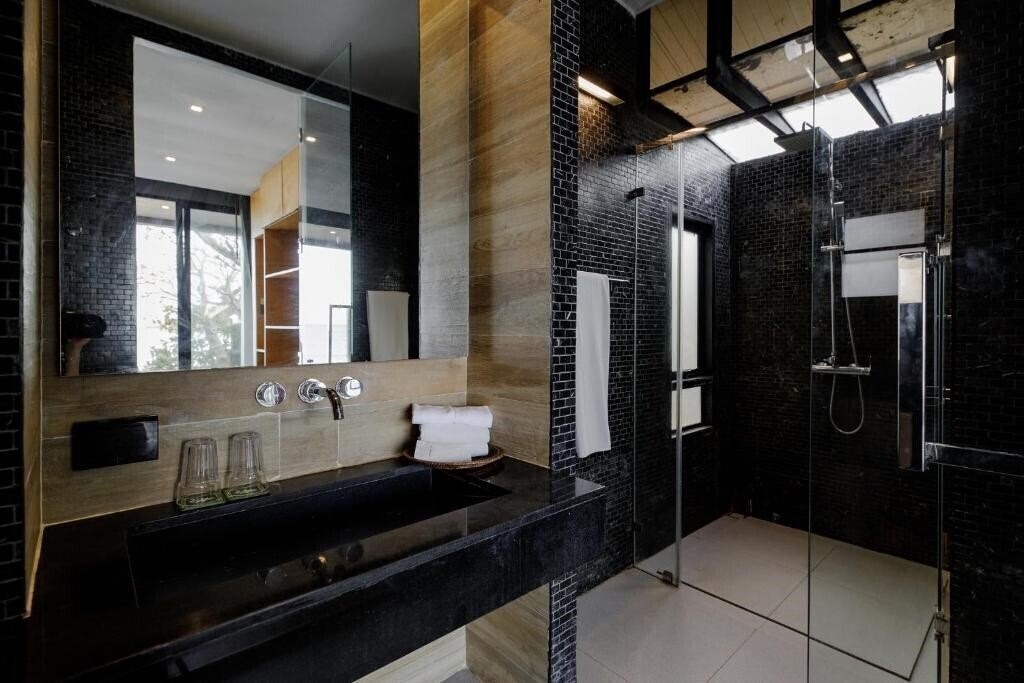 Фото The Bay Samui 3*