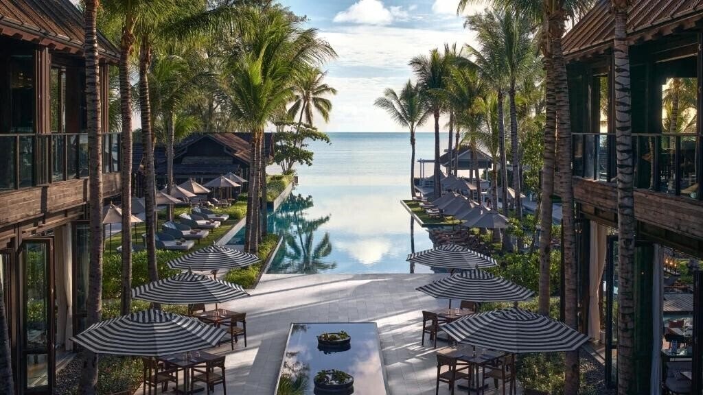 Отель Kimpton Kitalay Samui 5*