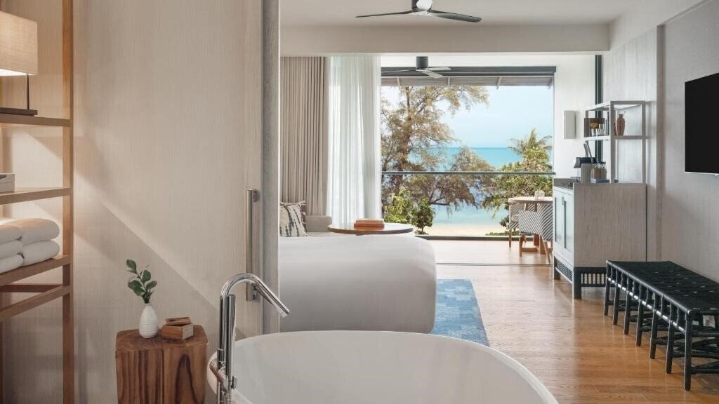 Картинка Kimpton Kitalay Samui 5*