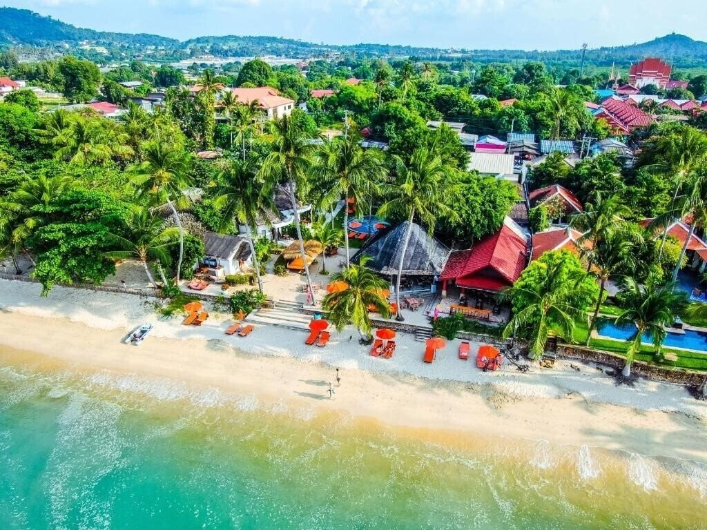 Отель Secret Garden Beach Resort 3*