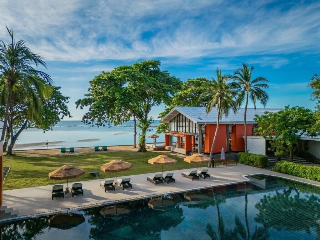 Отель Tolani Resort Koh Samui 3*