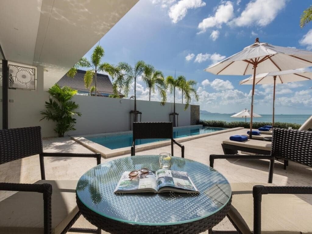 Изображение Skye Beach Hotel 4*