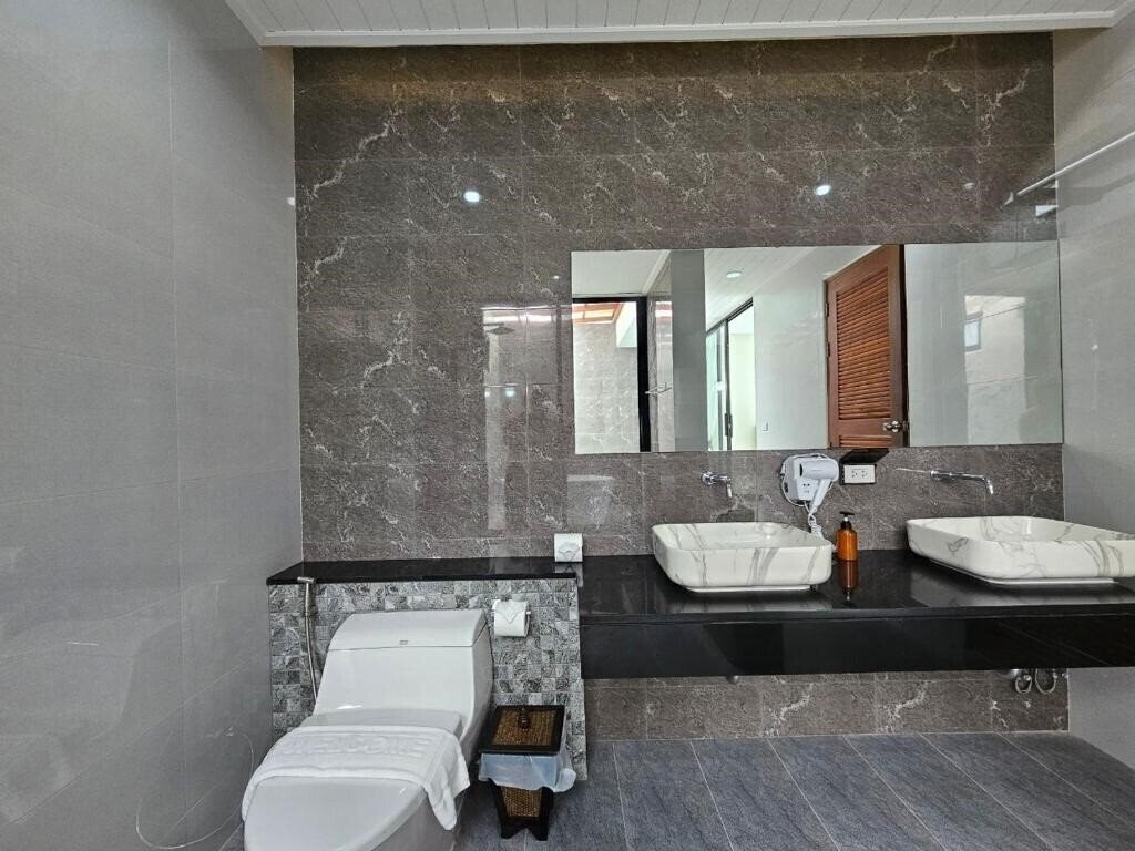 Фотографія Baan First Pool Villa 5*