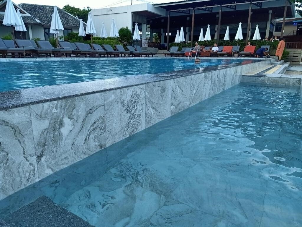 Картинка Hive Hotel 3*