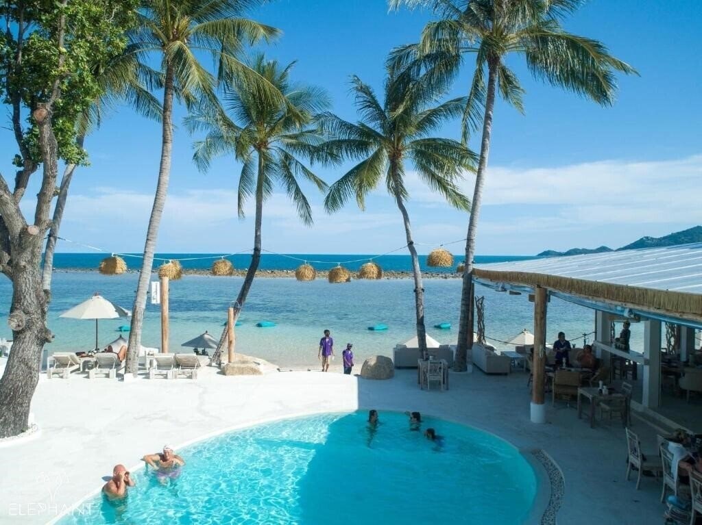 Изображение Elephant Beach Club & Resort Samui 4*