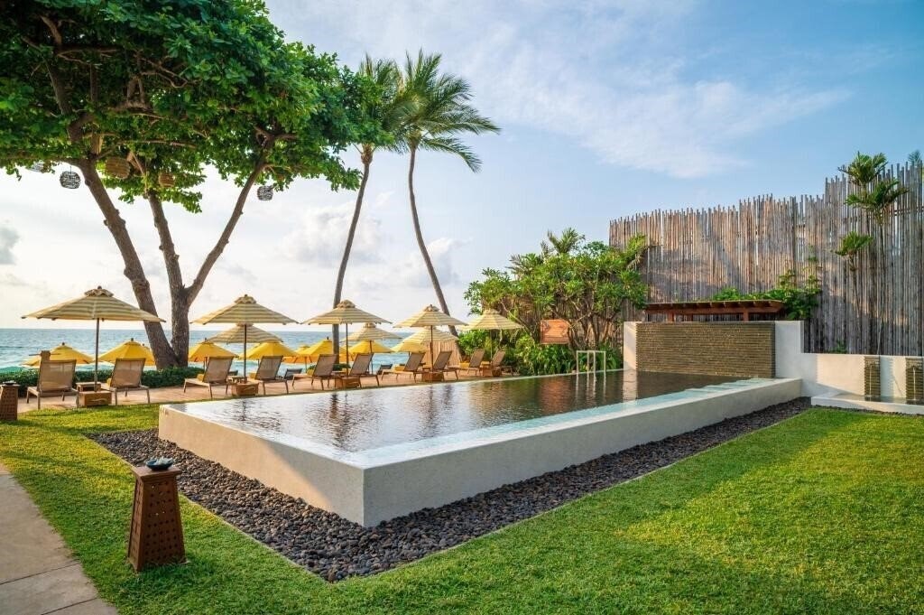 Готель Buri Rasa Village Samui 4*