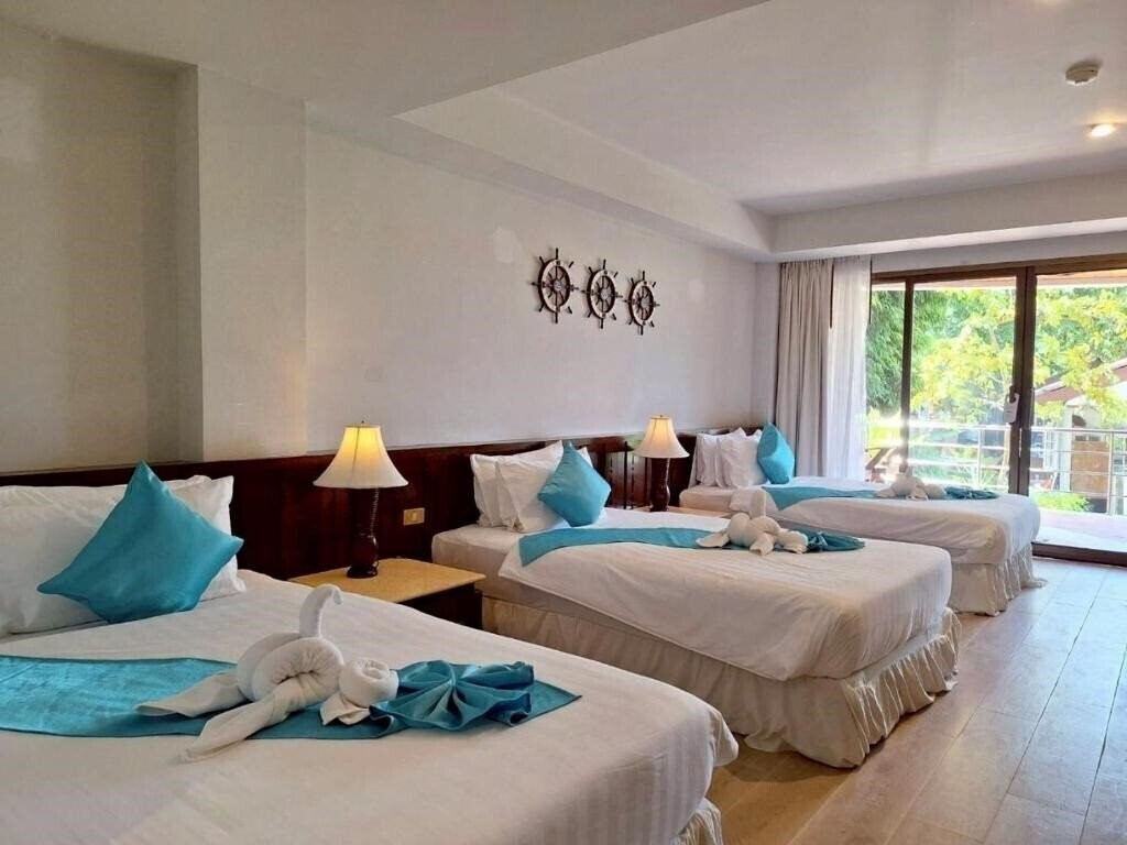Фото Smile Samui Chaweng Beach Front Resort 3*