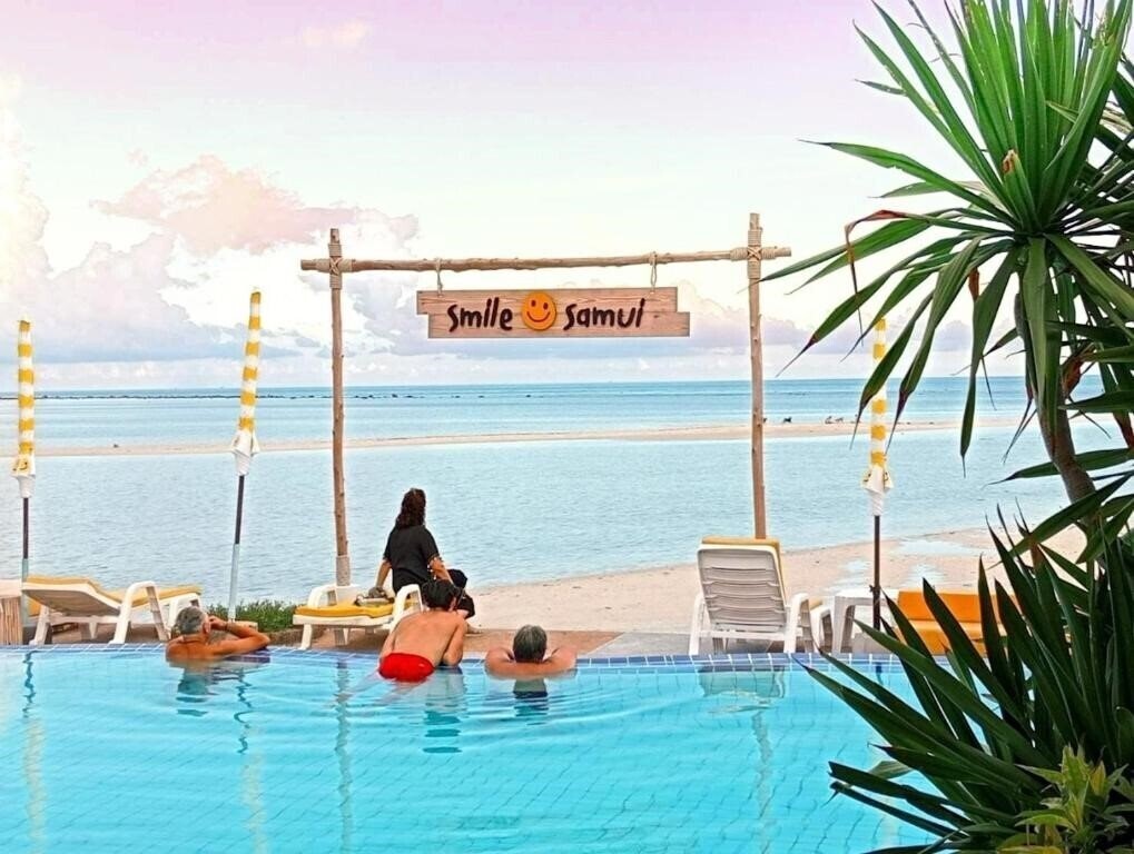 Фотографія Smile Samui Chaweng Beach Front Resort 3*