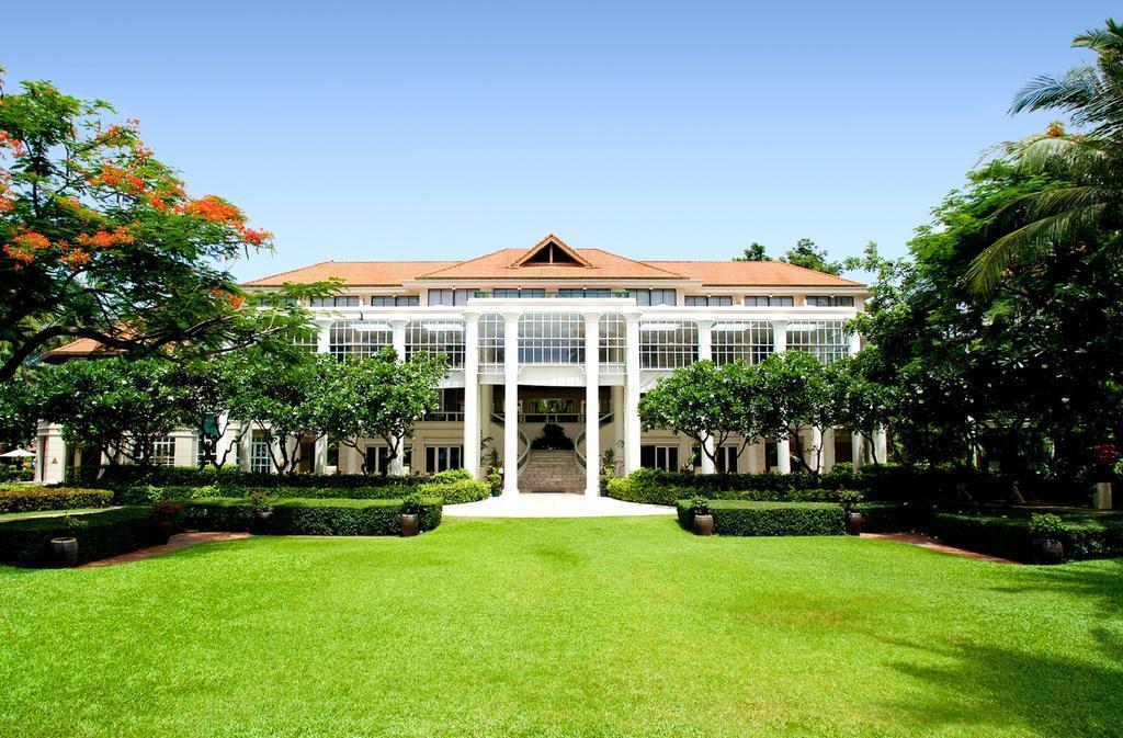 Готель Centara Grand Beach Resort 5*