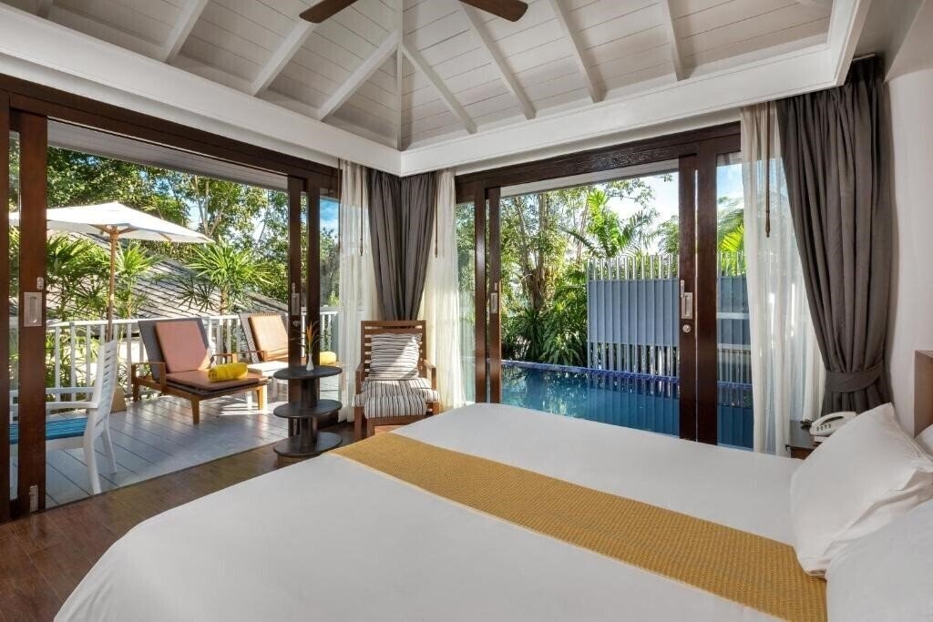 Фото Centara Villas Samui 4*