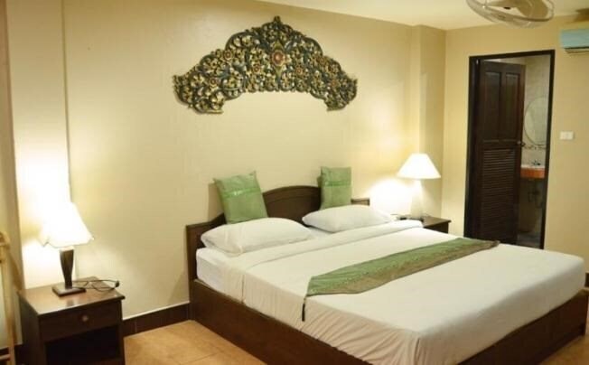 Изображение Gold Coast Inn Jomtien Beach 2*