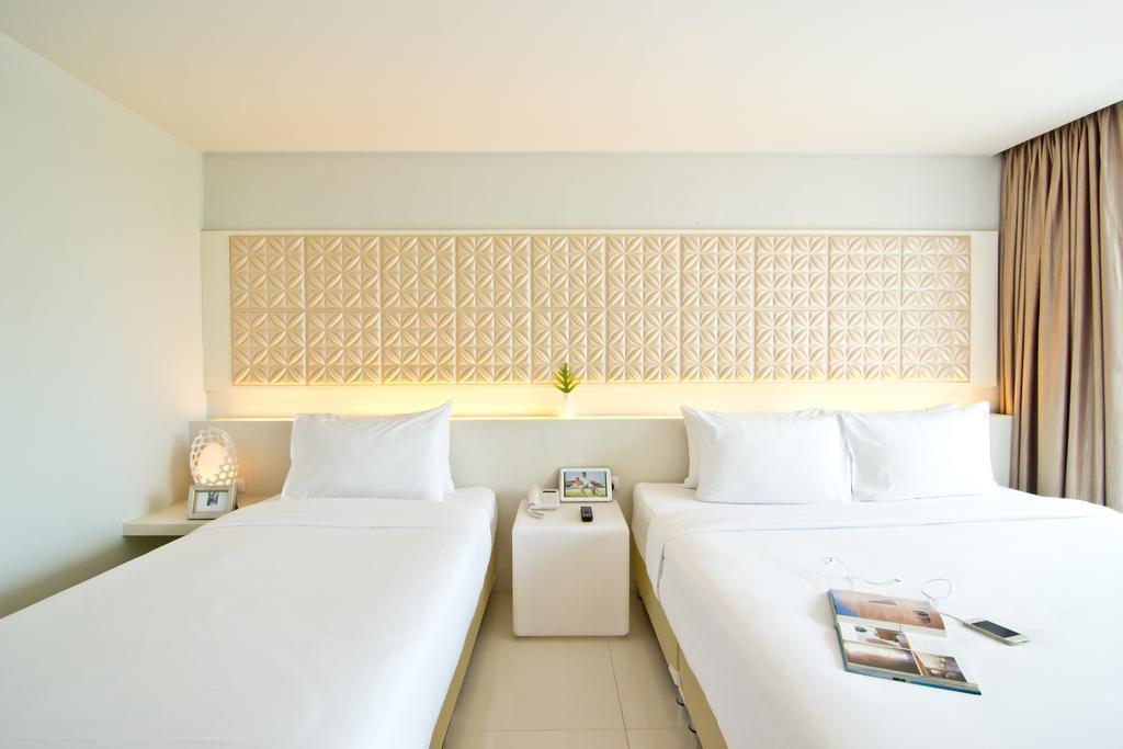 Фотографія The Ivory Villa 3*