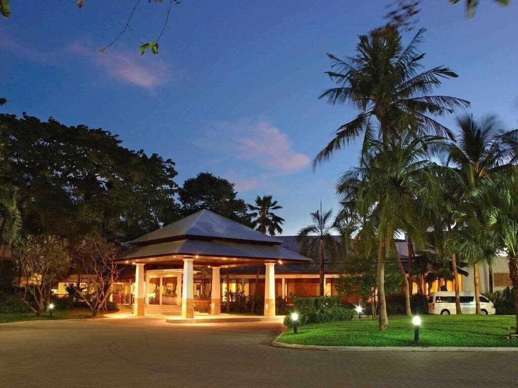 Фото Novotel Rim Pae 4*