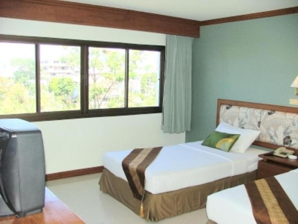 Фото The Park Hotel 3*