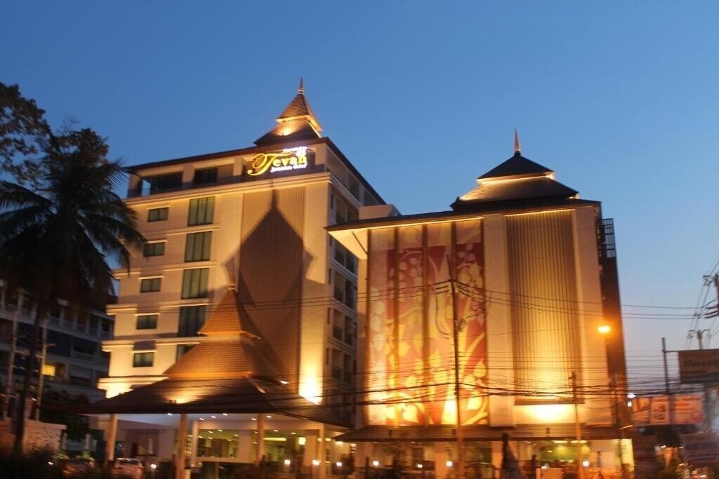 Фото Tevan Jomtien Hotel 3*