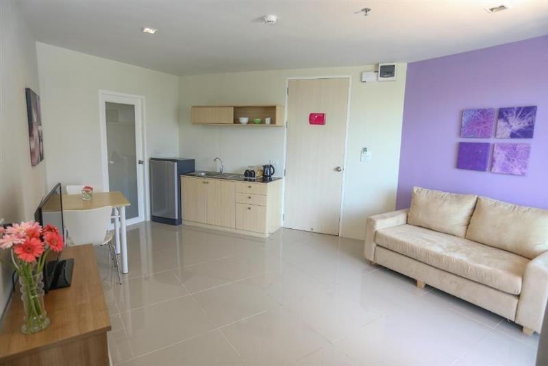 Зображення R-Con Rest Sea Jomtien (ex. Glow Jomtien Beach Chaiyapruek) 3*