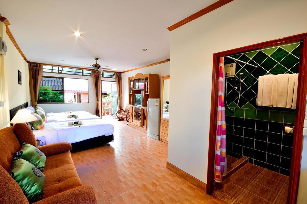 Изображение Avila Resort Pattaya (ex. Icheck Inn Jomtien Pattaya) 3*