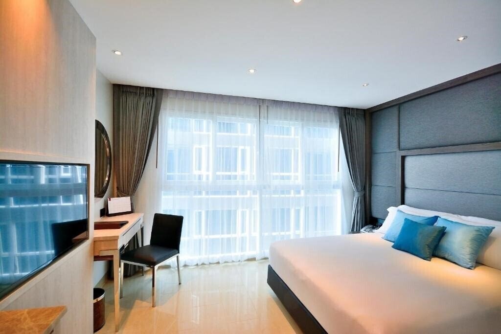 Отель Centra Avenue Pattaya 4*