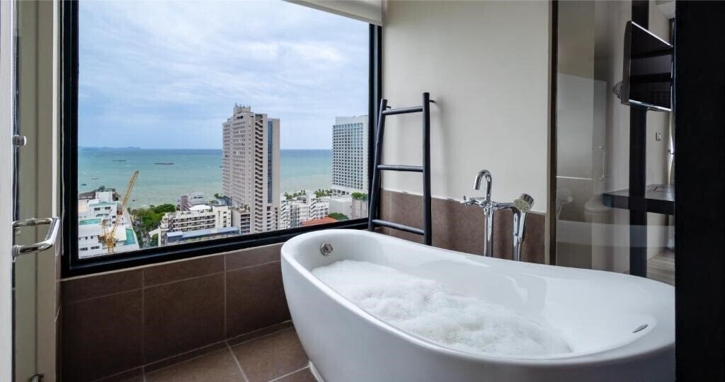 Фотографія Siam@Siam Design Hotel Pattaya 4*
