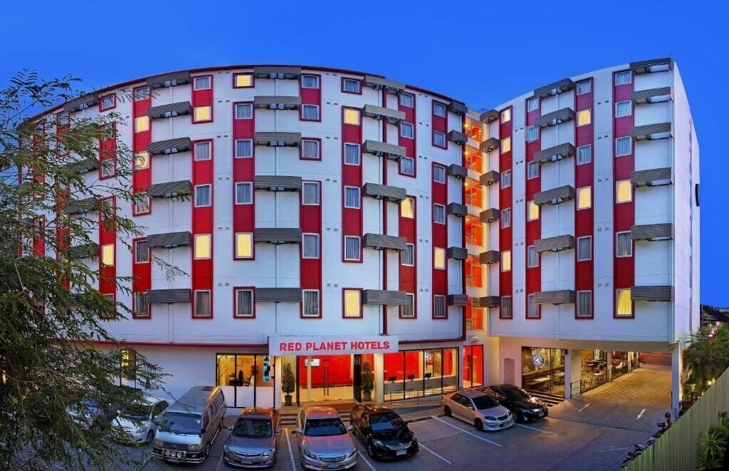 Готель Red Planet Pattaya 3*