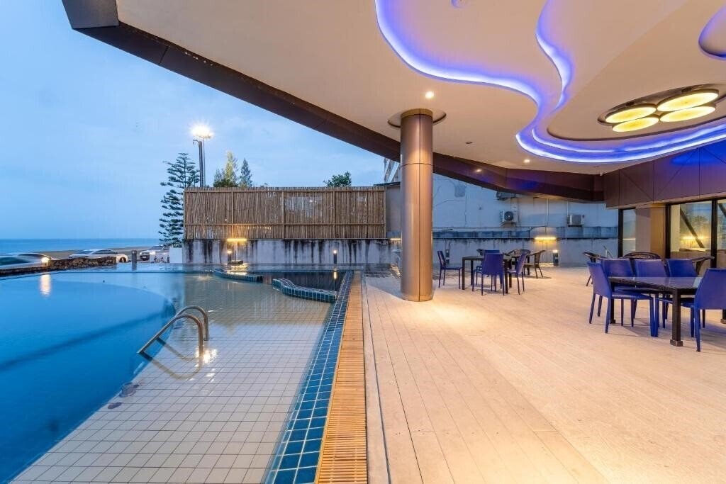 Фотография Rodina Beach Hotel 3*