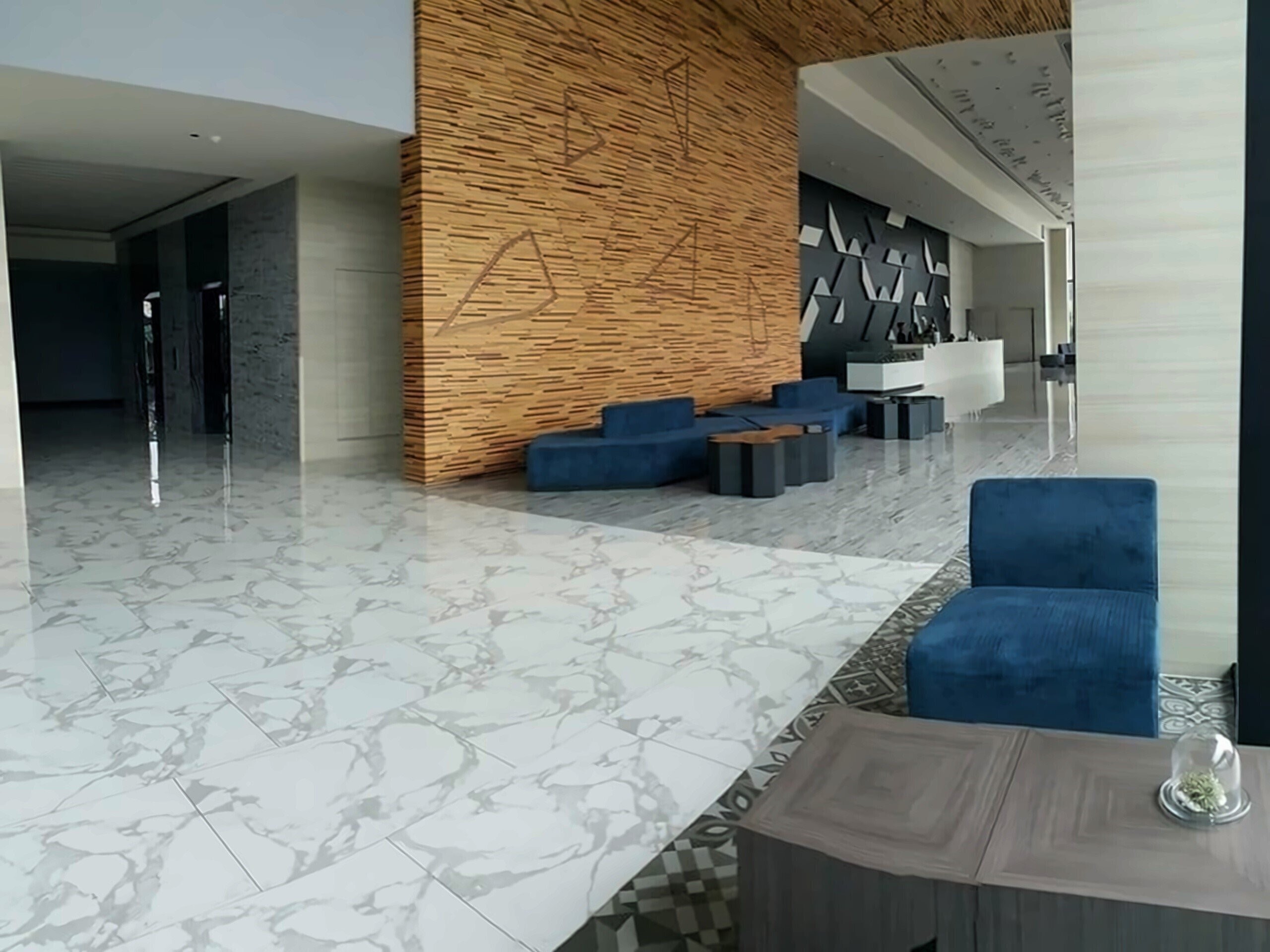 Зображення T Six 5 3*