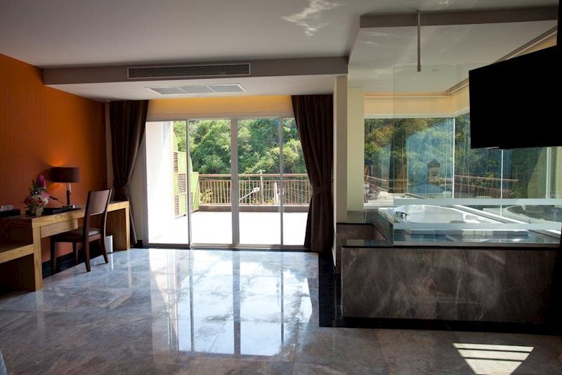 Фото Balihai Bay Hotel 3*