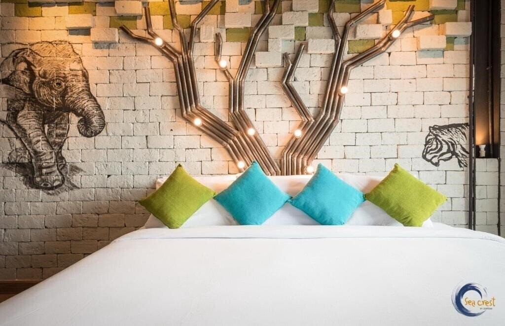 Отель Sea Crest By Jomtien 4*