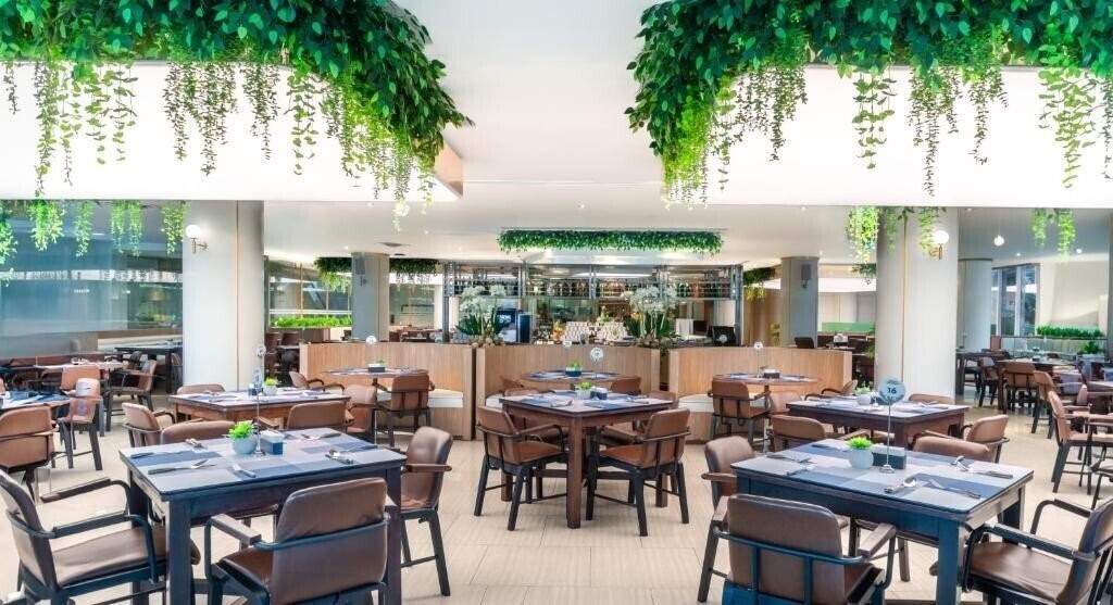 Изображение A-One New Wing Hotel 4*
