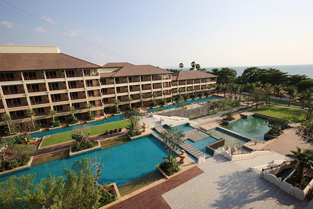 Готель Heritage Pattaya Beach Resort (ex. Grand Heritage Beach Resort & Spa) 4*