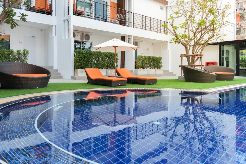 Готель FX Hotel Pattaya 4*