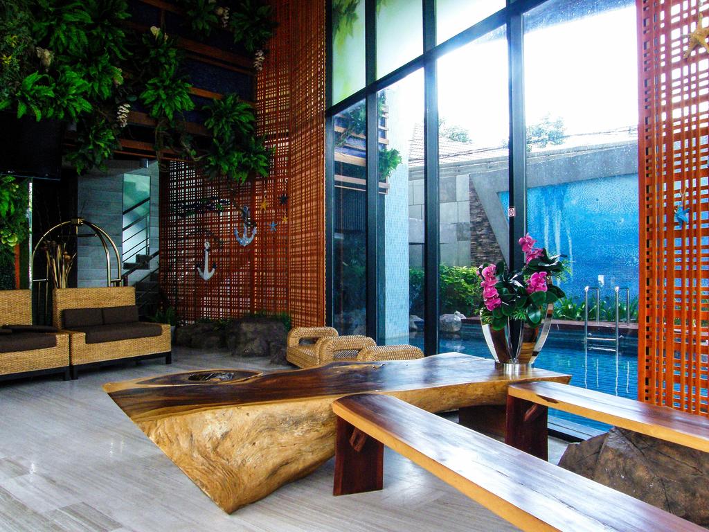 Картинка D Day Resotel Pattaya 4*