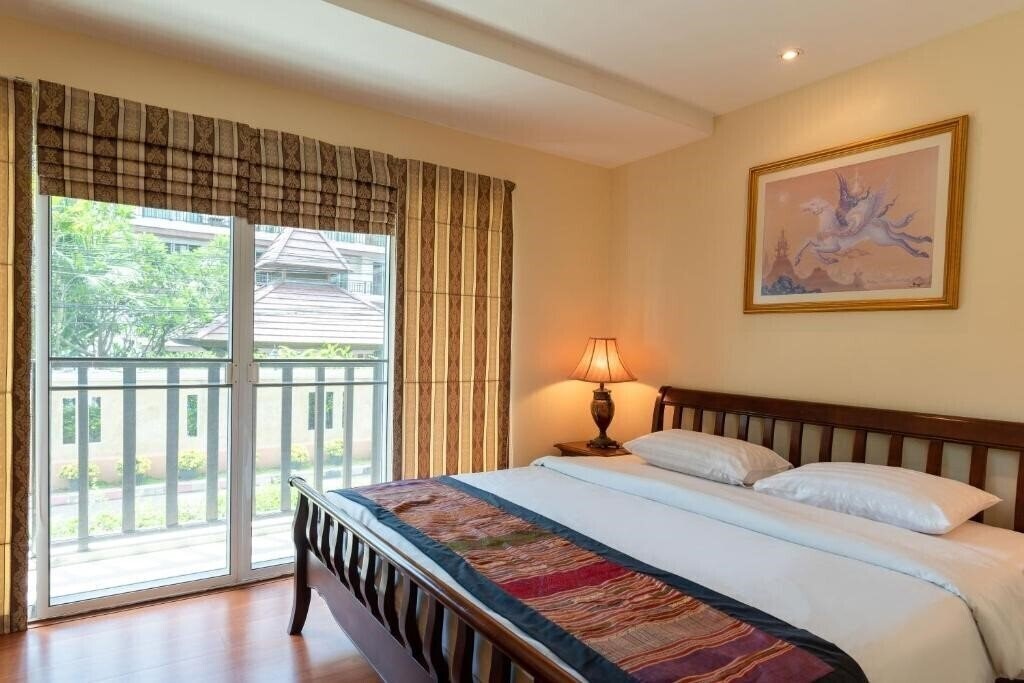 Фото Jomtien Beach Residence 3*