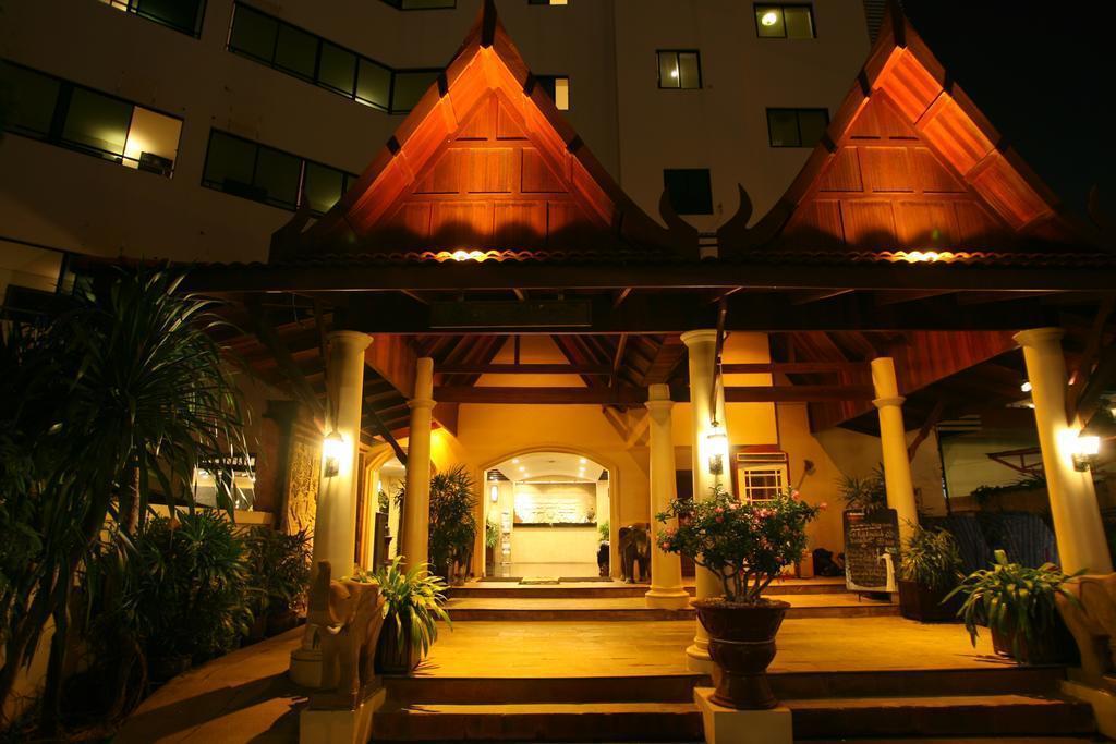 Готель Nova Park 3*