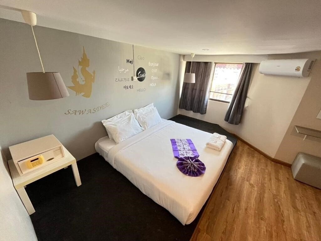 Картинка Sawasdee Sea View 2*