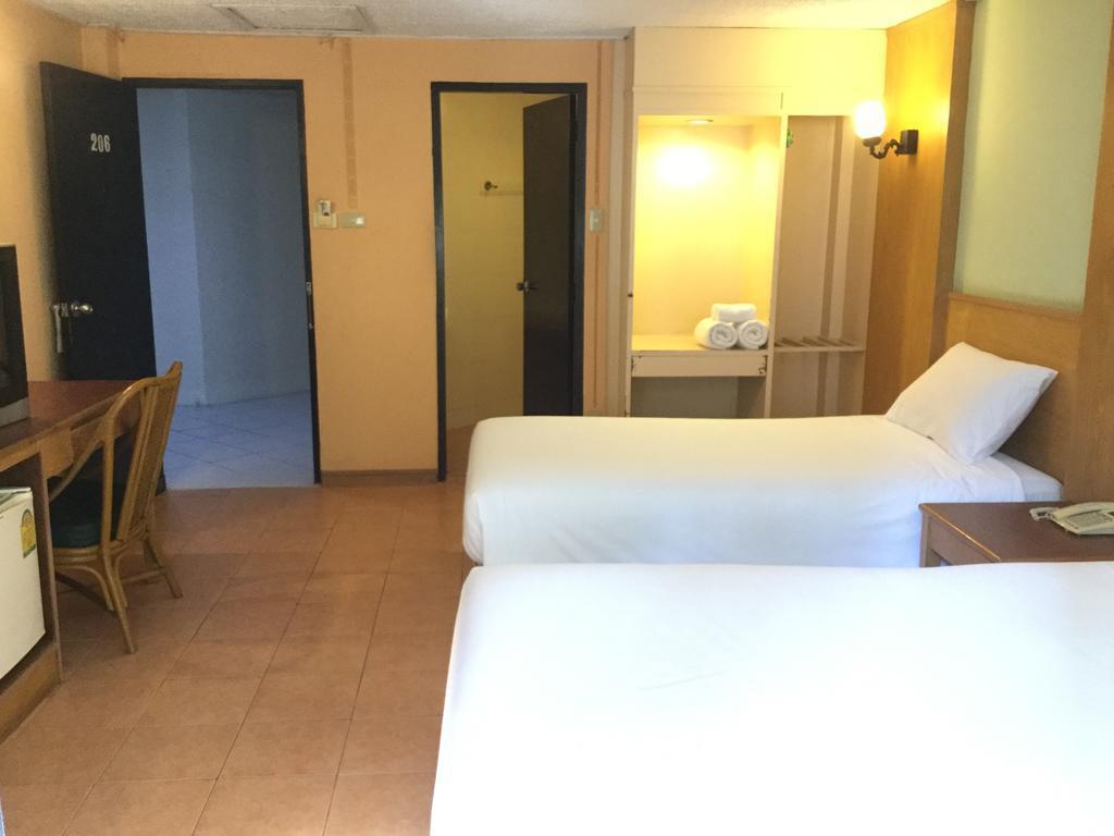 Фотография Pattaya At Nine 2*