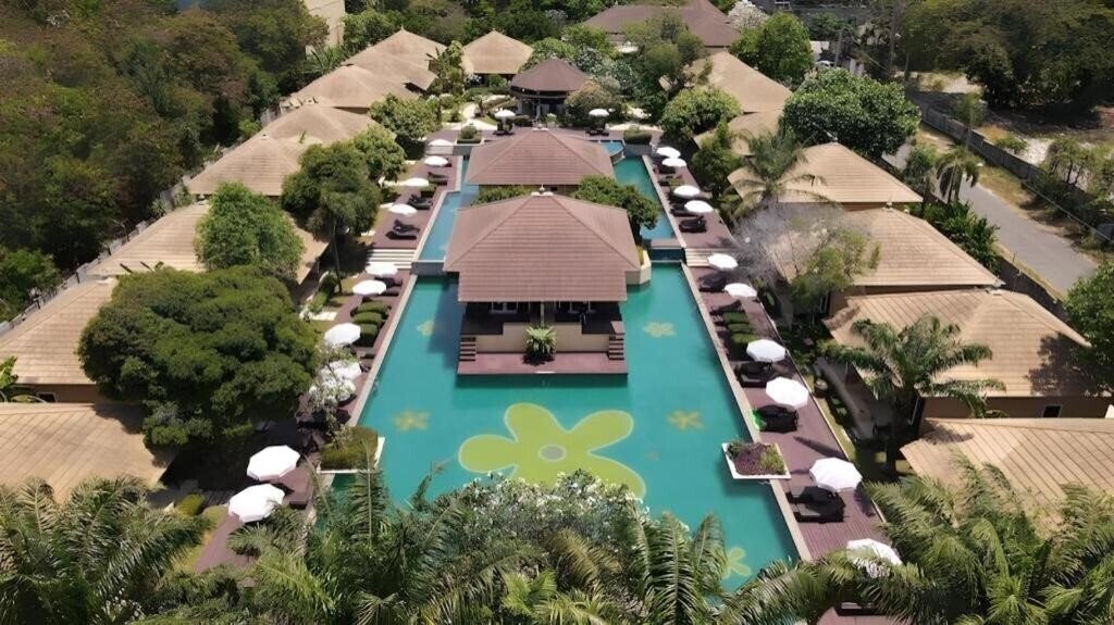 Готель East Sea Resort 3*