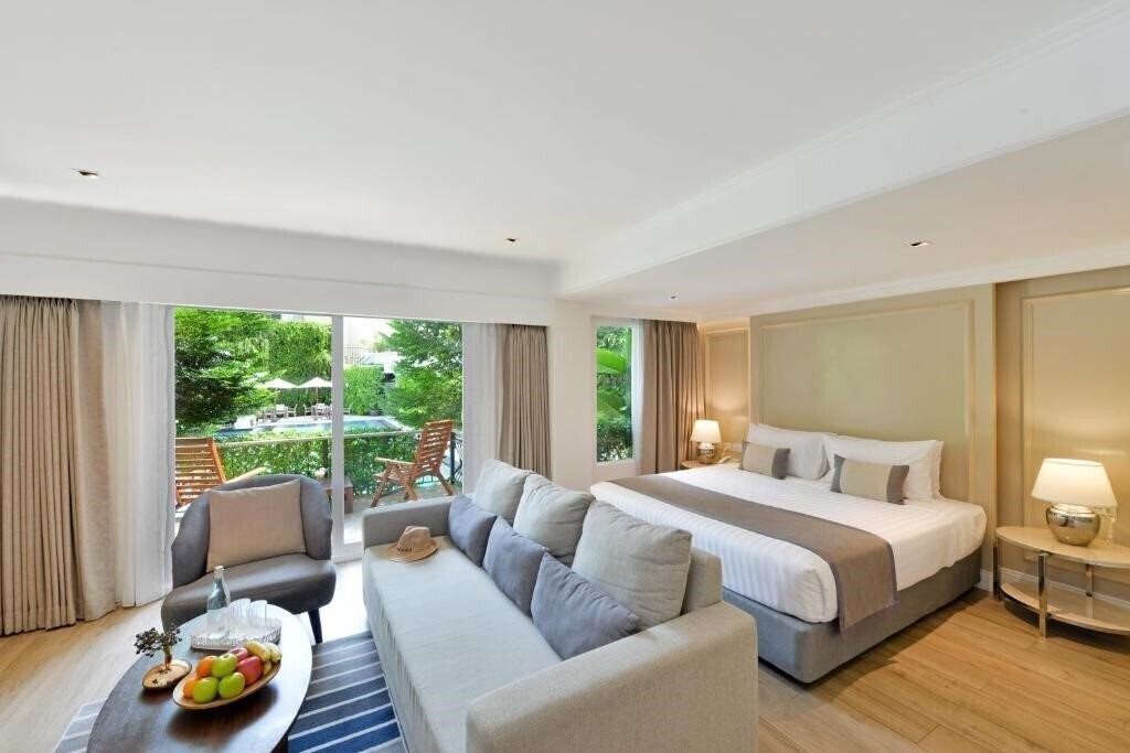 Фото Beverly Plaza 3*
