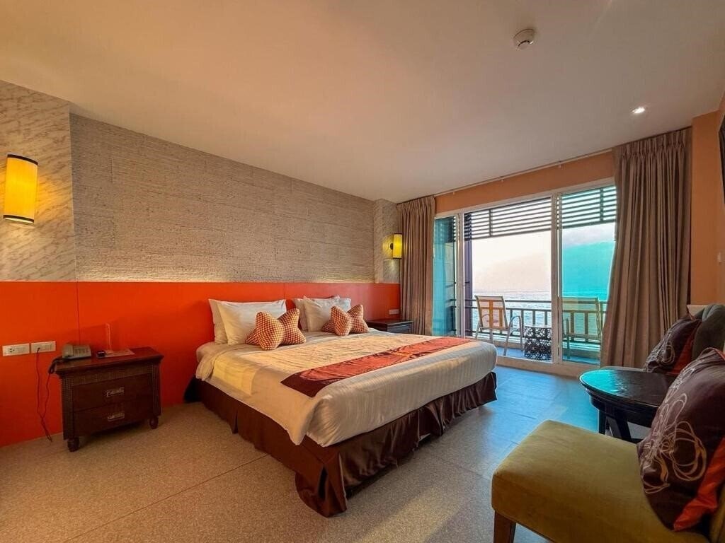 Готель Sea Side Jomtien 3*