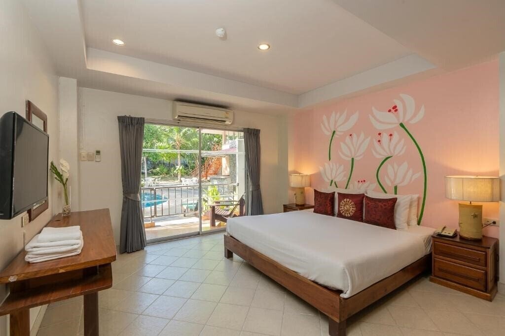Отель Bella Villa 3*