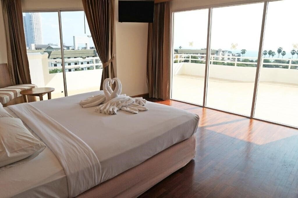 Фото Welcome Jomtien Beach Place 2*