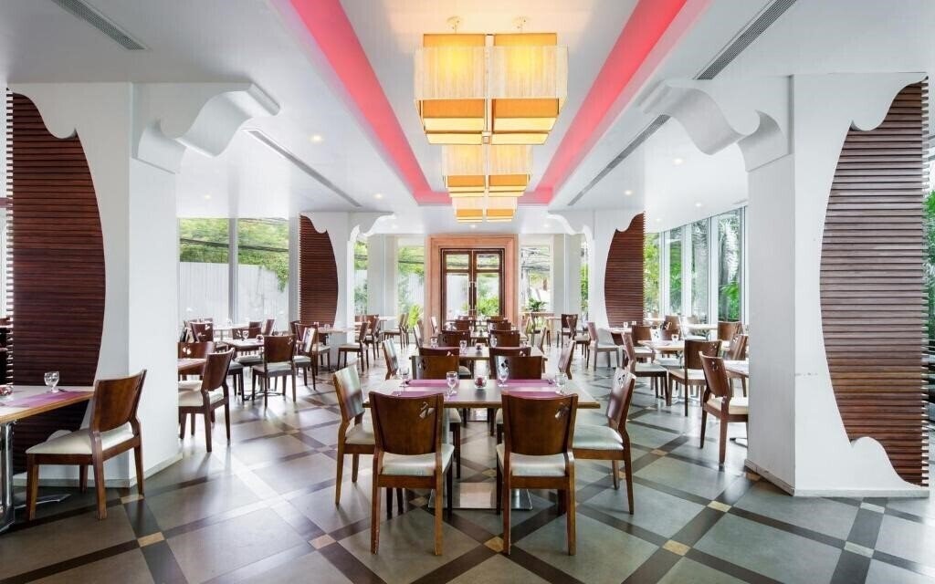 Зображення Aiyara Grand Hotel 4*