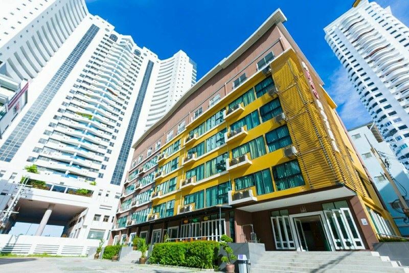 Готель NEO HOTEL (ex. Neo) 3*