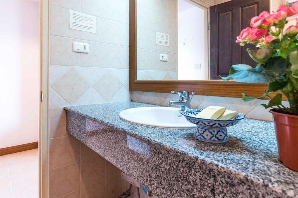 Фотографія The Residence Garden 3*