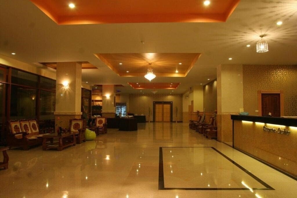 Фотографія Siam Platinum Pattaya Hotel 3*