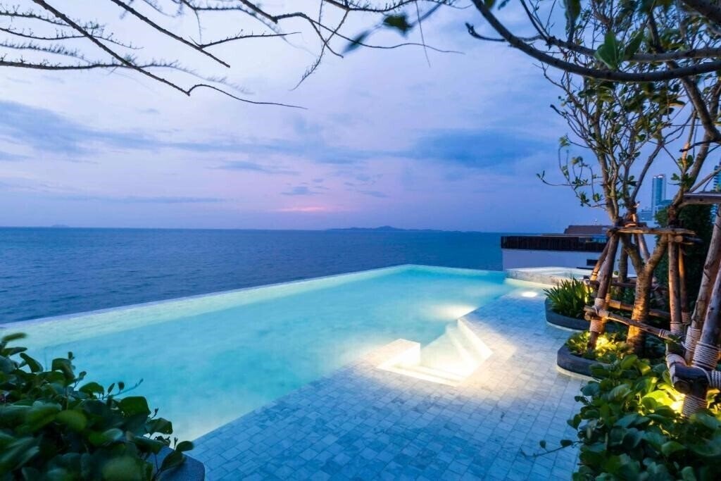 Фотографія U Jomtien Pattaya 4*