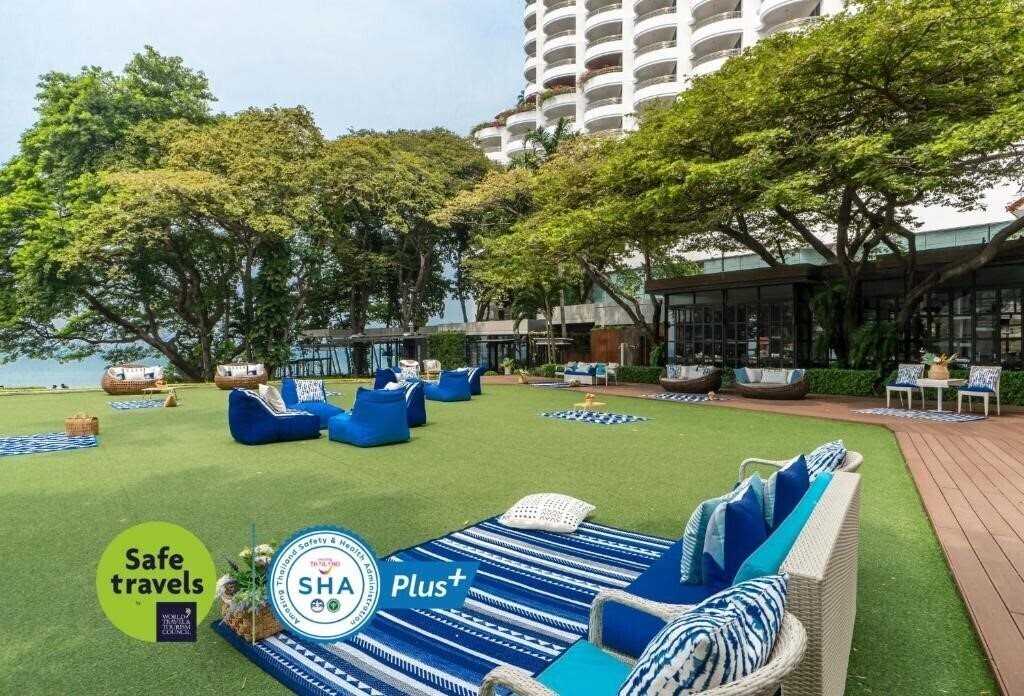 Изображение Cosy Beach Hotel 3*