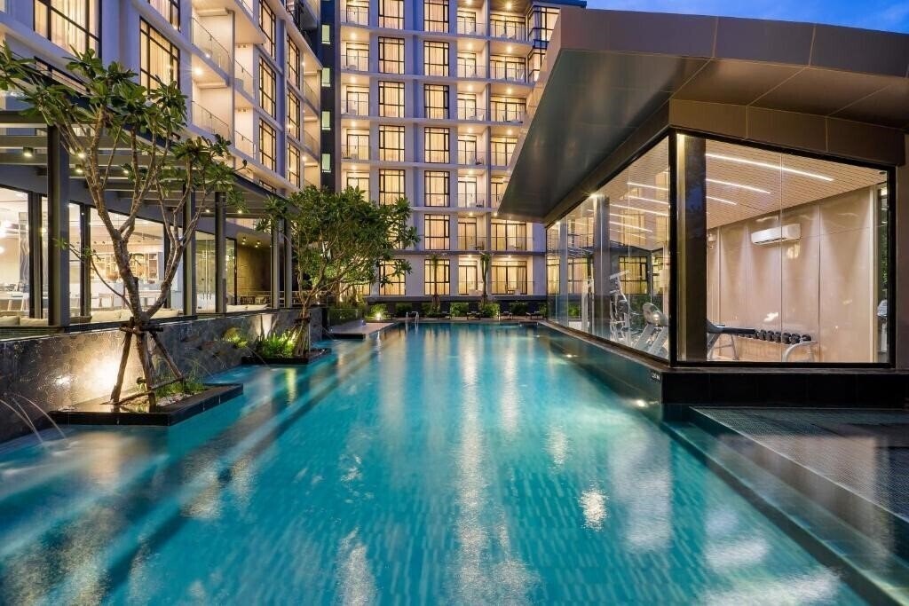 Готель Arden Hotel & Residence 4*